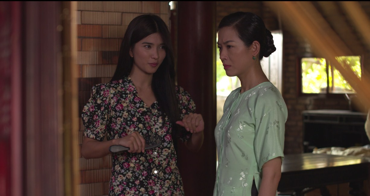 Mộng Phù Hoa: Kim Tuyến lần nữa bị cha dượng cưỡng hiếp, vậy mà mẹ ruột chỉ đứng nhìn!